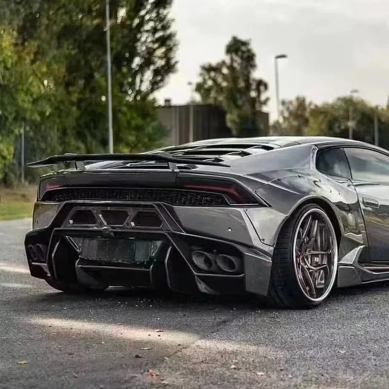 High Quality Fast Delivery Whole Sale Price Dry Carbon Fiber Vors Front Bumper Body Kits for  Huracan LP580 610